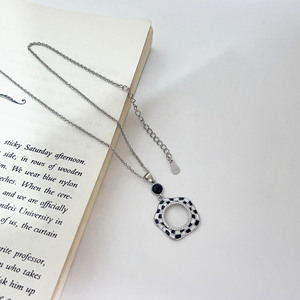 Conjunto de collar de plata de ley S925 con diseño de tablero de ajedrez, cadena de clavícula con forma de O de ágata negra geométrica para mujer, joyería de regalo. - Product Image 4