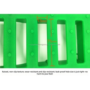 Plancher en plastique pour enclos d'élevage de chèvres et de moutons - Product Image 5
