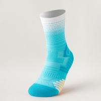 Chaussettes de basketball professionnelles tricotées, épaisses, antidérapantes, à fond éponge, mi-mollet, pour la course en extérieur et le sport, pour hommes