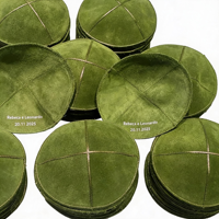 Kippa en cuir vert personnalisée avec nom et date imprimés, souvenirs de mariage pour invités, cadeaux judaïques en gros