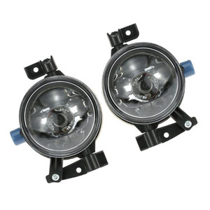Aplicable para <span class=keywords><strong>Ford</strong></span> <span class=keywords><strong>Focus</strong></span> 05-07 hace años luces <span class=keywords><strong>antiniebla</strong></span> luces de parachoques delantero 3M5115K201AA 3M5115K202AA - Product Image 1