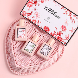 <span class=keywords><strong>Parfum</strong></span> pour femme Huayue Blooms Flowers, <span class=keywords><strong>parfum</strong></span> durable, populaire en diffusion en direct, vente en gros - Product Image 2