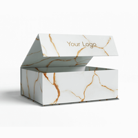 Caja de embalaje de regalo abatible con cierre magnético y logotipo personalizado Cajas de ropa de cartón rígido con imán blanco reciclable