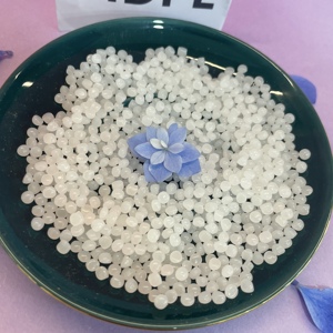 Cung cấp hạt nhựa <span class=keywords><strong>HDPE</strong></span> tr144 tinh khiết viên phim lớp tiêm lớp <span class=keywords><strong>HDPE</strong></span> tiêm lớp hdpe6605.70, mfr = 5 - Product Image 4