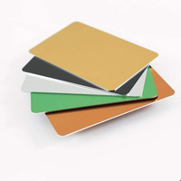 Carte en aluminium de qualité supérieure personnalisée avec gravure de nom, découpée au laser, finition anodisée multicolore, taille carte de crédit, 1 mm d'épaisseur