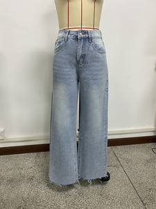 Jeans Rectos Casuales de Mezclilla con Bolsillos y Bordado de Lazo, con Logotipo en la Cintura, para Mujer, los Más Vendidos - Product Image 4