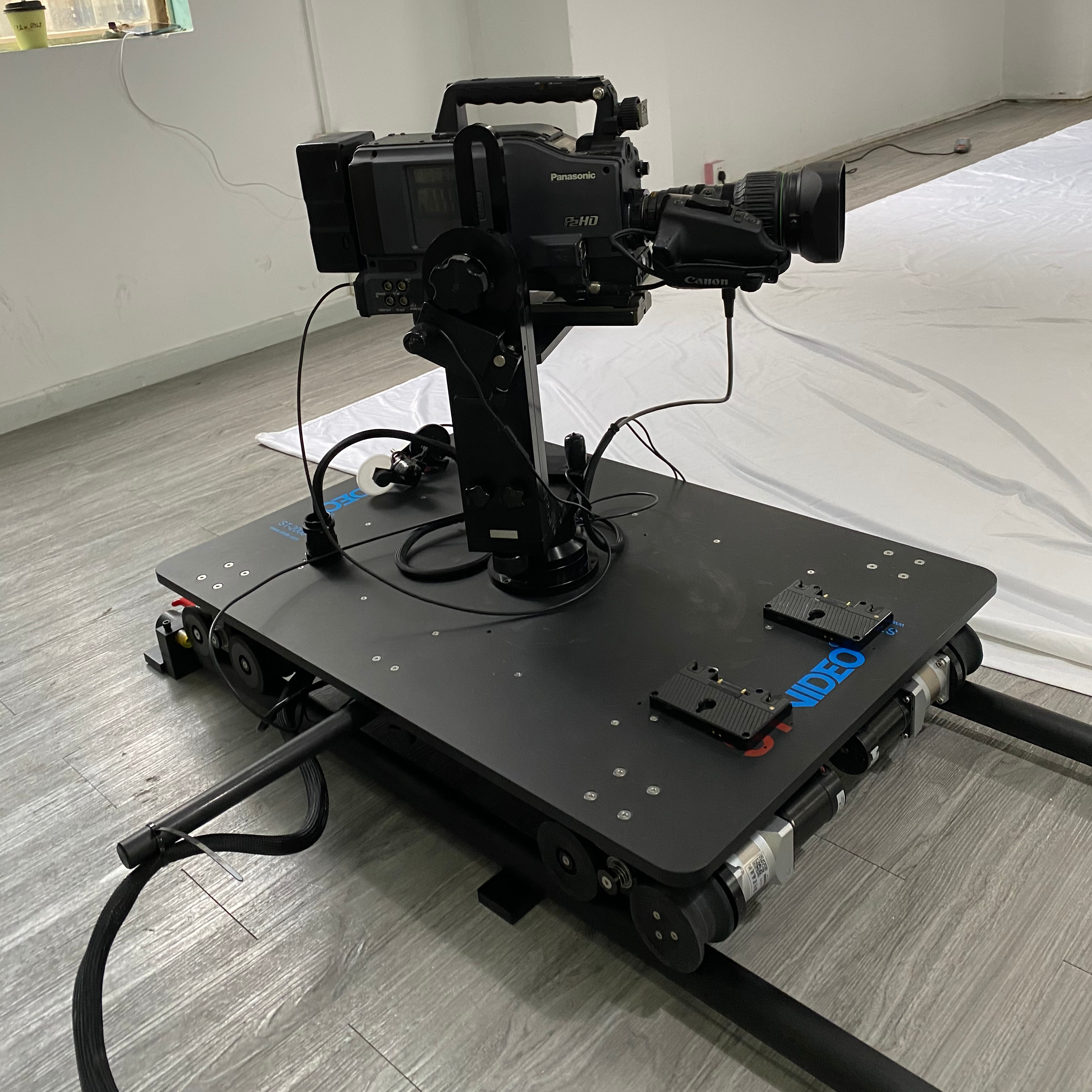 Equipamento de vídeo profissional motorizado Dolly ST2000