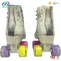 Chaussures de patinage à roulettes en PU blanc personnalisable pour enfants avec lumières clignotantes Patins à roulettes quadruple