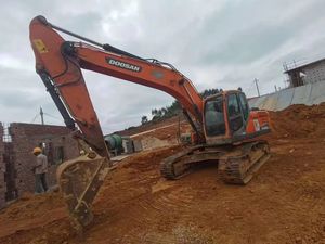 Doosan เครื่องขุด DX220LC-9C ดีเซลไฮดรอลิกมือสองขนาดกลางสภาพการทำงานที่ดีเยี่ยม - Product Image 5