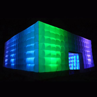 Tentes de chapiteau gonflables personnalisées, tente de boîte de nuit cubique gonflable avec lumière LED