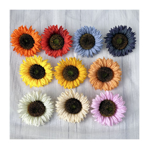 Flores artificiales Longyu Craft, cabezas de girasol grandes de seda, accesorios de decoración para bodas, para el hogar y fondos de eventos. - Product Image 5