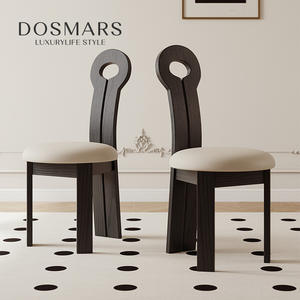 Chaise de salle à manger vintage à dossier haut en bois massif et rembourrée pour salle à manger - Product Image 2