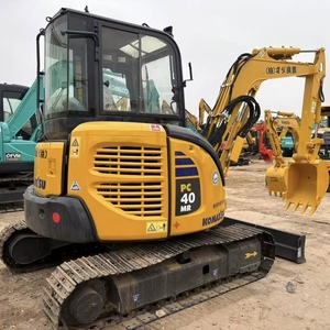 Mini-excavatrice sur chenilles hydraulique Komatsu PC35MR d'occasion, 4 tonnes, queue courte, moteur et pompe d'origine japonaise, faible nombre d'heures de fonctionnement, petite taille - Product Image 1