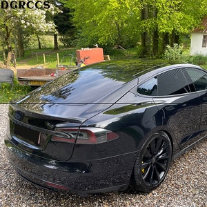 สปอยเลอร์หลังคาร์บอนไฟเบอร์ทรง TS สำหรับรถยนต์รุ่น S ปี 2012-2023 ทำจากคาร์บอนไฟเบอร์ - Product Image 6