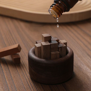 <span class=keywords><strong>Mini</strong></span> Log Stack Aroma Decor Ramah Lingkungan Hiasan <span class=keywords><strong>Diffuser</strong></span> Kayu Solid dari Bahan Walnut, Beech, dan Rosewood - Product Image 5