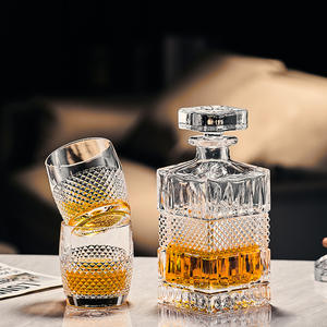 Ensemble de carafe en verre de cristal transparent classique européen fait à la main durable 1000ml pour vin liqueur bière whisky spiritueux - Product Image 3