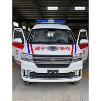 Nueva condición Transit Sprinter Van Ambulance Car con gabinete interior Tipo de combustible diésel