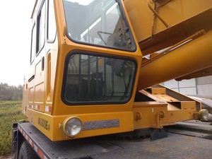 בשימוש 30 טון משאית עגורן יפן הידראולי כבד הידראולי נייד kato nk300e העגור מדורג קיבולת מנוע משאבת מנוע - Product Image 4