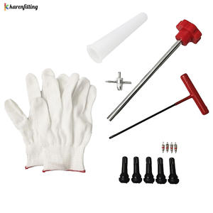 Outil de réparation professionnel pour tiges de valve, outil d'installation de pneus en métal, kit d'outils pour valve de pneu pour des réparations rapides de pneus de voiture/camion - Product Image 5