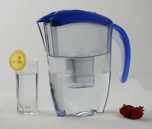 Jarra Filtradora de Agua Portátil <span class=keywords><strong>Bluetech</strong></span> de 2.4L, Ecológica, Sin Cal, Agua de Mejor Sabor para Uso Doméstico y en el Automóvil |   Negro - Product Image 2