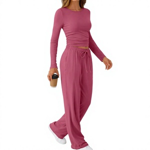 Ensemble décontracté 2 pièces tricoté pour femme : haut court à manches longues et pantalon large, col rond, couleur unie, respirant, coupe ample, survêtement - Product Image 3