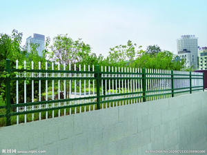 Recinzioni Decorative con punte di lancia e accessori per recinzione in ferro battuto in ghisa - Product Image 4