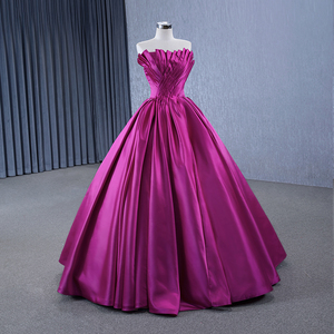 Robes de mariée élégantes en satin plissé fuchsia, style princesse, épaules dénudées, décolleté cœur, photos réelles RSM231141 - Product Image 1