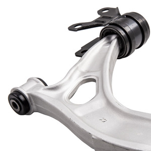 Bras de suspension inférieur avant conducteur et passager pour Ford Focus 2012-2016 - Product Image 5