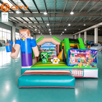 Château gonflable Ceyu avec imprimé Monde des Blocs et toboggan jaune pour location de fêtes d'enfants