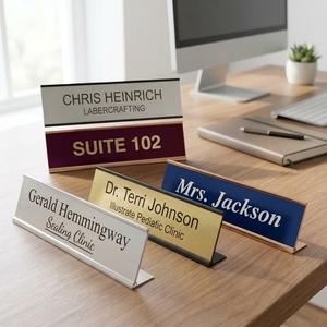 Porte-étiquette de nom individuel classique en aluminium noir 10" x 2" pour bureau - Product Image 6