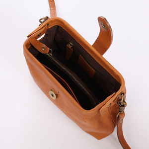 Vintage <b>Leather</b> Ladies Handbags Handmade Genuine <b>Leather</b> <b>Small</b> Purses Crossbody <b>Bags</b> Women Designer Fashion Lady Handbags - Product Image 6