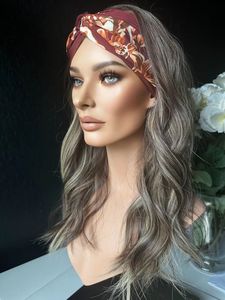 Peluca europea de moda para el cabello U Part Hatfall Compatible <span class=keywords><strong>con</strong></span> sombreros y bufandas Sin sombrero de encaje Peluca para mujeres Pérdida de cabello Uso de verano - Product Image 2