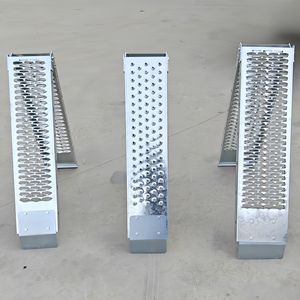 Remorque de camion <span class=keywords><strong>en</strong></span> acier pliable robuste chargeant des rampes <span class=keywords><strong>en</strong></span> métal rampes de voiture de moto de fer pour des fauteuils roulants de vélo - Product Image 1