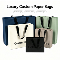 Sac à main en papier kraft personnalisé avec impression UV, sacs cadeaux haut de gamme gaufrés pour boîte de cosmétiques, emballage de boutique de soins de la peau
