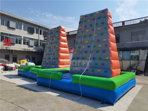 Açık karnaval oyunu 2024 şişme su kaydırağı parkı ticari kabarık şişme kaya tırmanma duvarı - Product Image 3