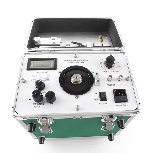 BYD-JZY02AJ Factory Customized Output Vibration Amplitude Display Window AC 220V Power Portable Vibration Calibrator