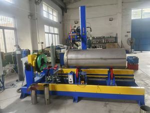 Soudage entièrement automatique pour les soudures circulaires et longitudinales des tuyaux avec procédés TIG/GMAW. Conception entièrement automatique qui simplifie les travaux complexes. - Product Image 3
