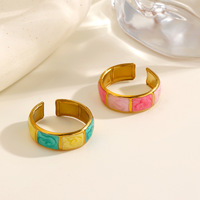 Dina 18K Vergoldeter Edelstahl Breiter Bandring mit Emaille-Gitter-Design Trendiger Alltags- und Dating-Ring für Damen
