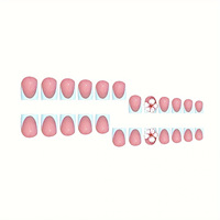 Ongles à presser de luxe bleus French Manucure, forme carrée, motif floral 3D, accent perles dorées, base nude brillante, réutilisables, couvrance totale