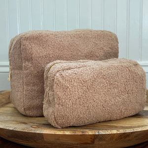 New cross-border teddy bear <b>plush</b> cosmetic bag, travel-friendly, portable, <b>large</b>-capacity toiletry bag, skincare product - Product Image 2