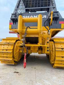 Bulldozer Shantui SD22 con Cabina sin Protección de Vidrio y Cabrestante Trasero, Listo para Trabajos de Construcción - Product Image 6