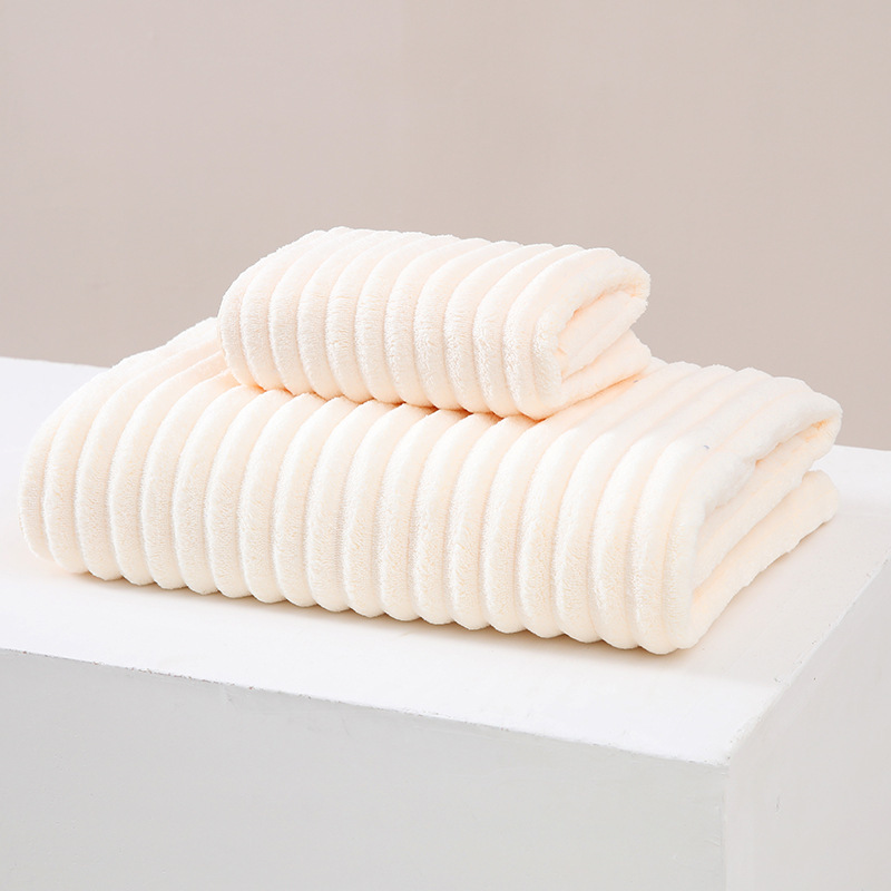 Velours bonbon blanc