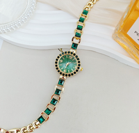 Montre de luxe pour femme avec pierres précieuses colorées, cadran rond en diamant coloré, montre à quartz, bracelet tendance pour femme