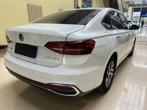 <span class=keywords><strong>YD</strong></span> <span class=keywords><strong>AUTO</strong></span> 2023 Volkswagen Lavida Commémoration 500 Millions Véhicule d'occasion Grand stock disponible à Suifenhe 43 500 km - Product Image 4