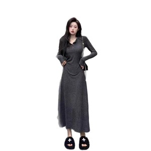 Women's Knit Dress Long Sleeve V Neck Bodycon Mid Length Oatmeal Color Solid Simple Style Spring Autumn 2025 - Product Image 5