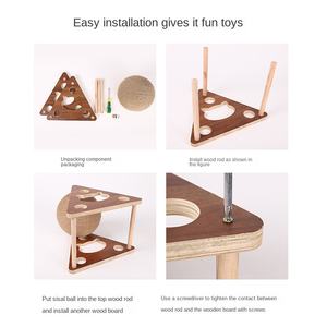 Planche à gratter pour chat en bois avec balle, jouet à griffer pour chat en corde de sisal enveloppée à la main, jouet à plumes pour chat - Product Image 2