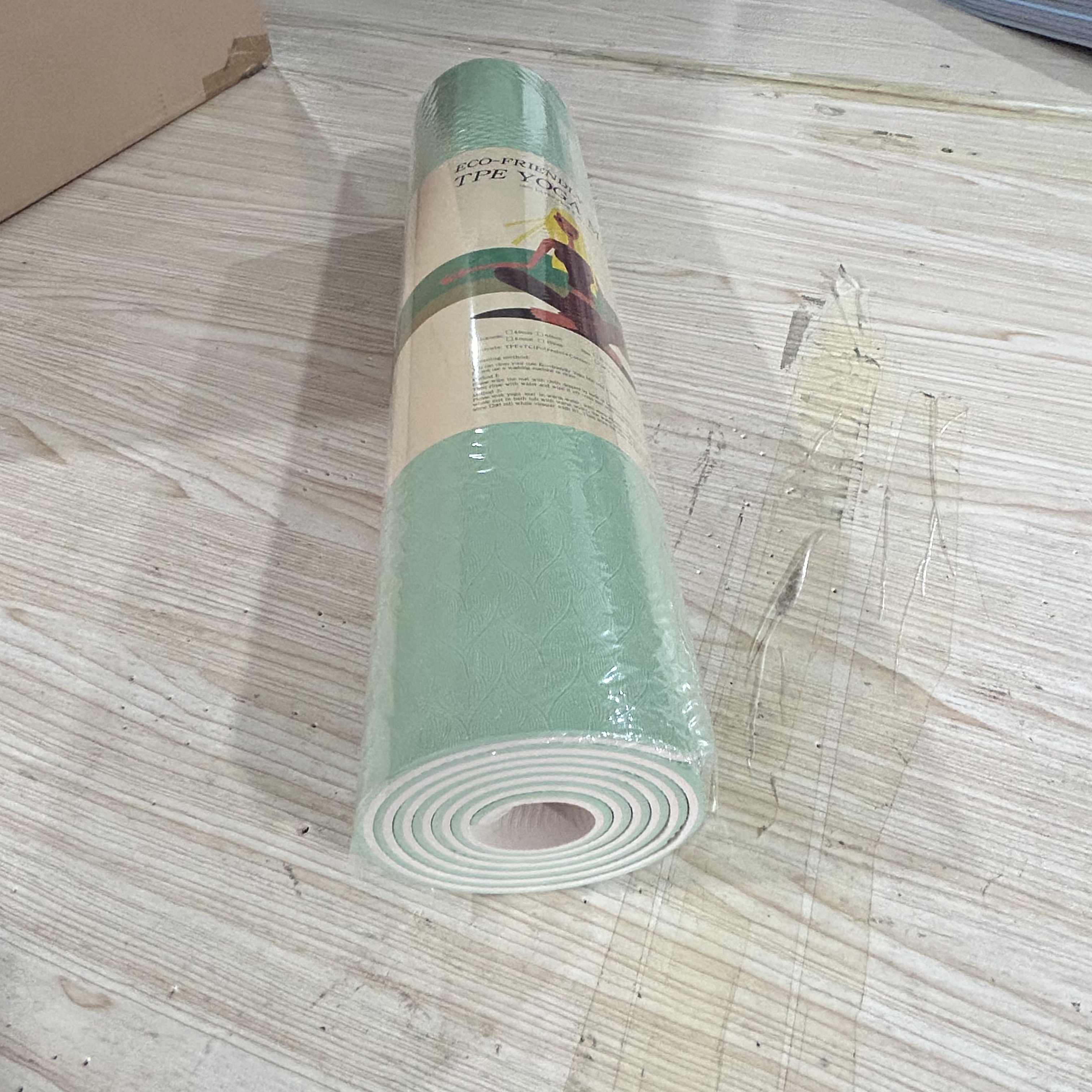 Light green top and grey bottom