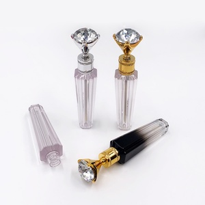 Populares tubos vacíos para brillo labial con diseño de corona, tubos personalizados para brillo labial con aplicadores, envases para brillo labial de marca privada - Product Image 4