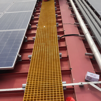 Caillebotis photovoltaïque en PRV, passerelle solaire antidérapante en fibre de verre, marches d'escalier non conductrices pour l'entretien des panneaux photovoltaïques sur toiture