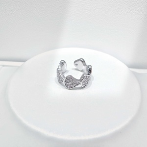 Prix usine – Boucles d'oreilles clips simples et tendance en laiton argenté 925, plaqué rhodium, petites, uniques, pour filles, style professeur - Product Image 4